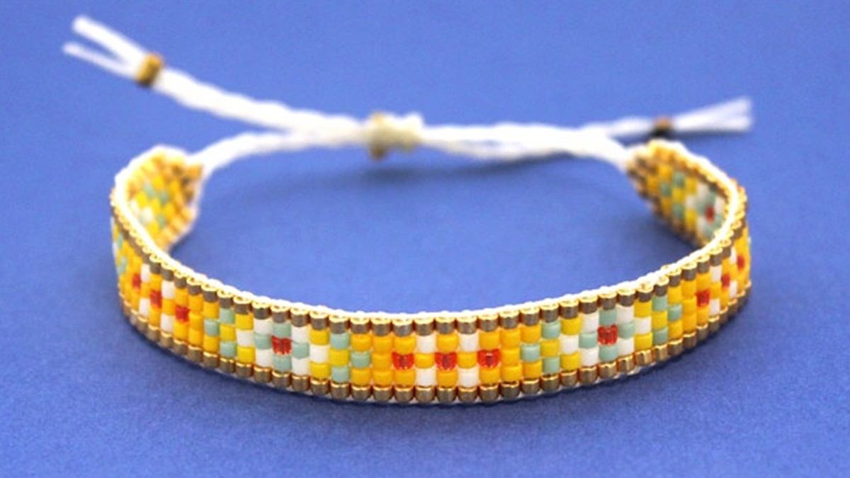 How to tie a macramé running knot?