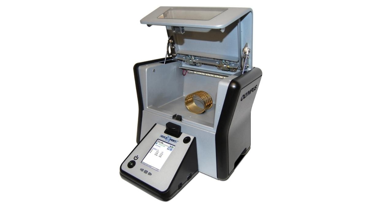 Spectrometer analysis: lead, cadmium, nickel - What's in your jewelry?