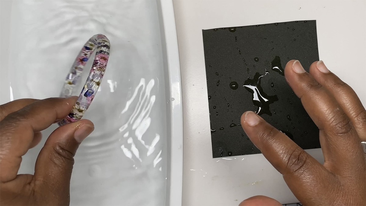 How to sand resin? : Step 5