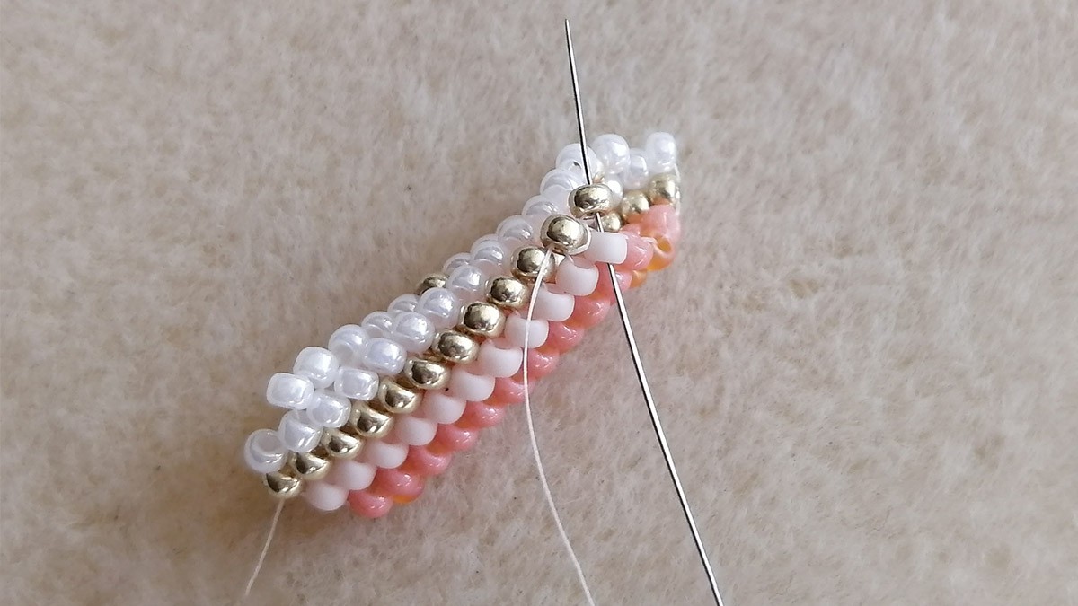 Learn the Peytwist weaving technique : Step 4 Learn the Peytwist weaving technique : Step 4