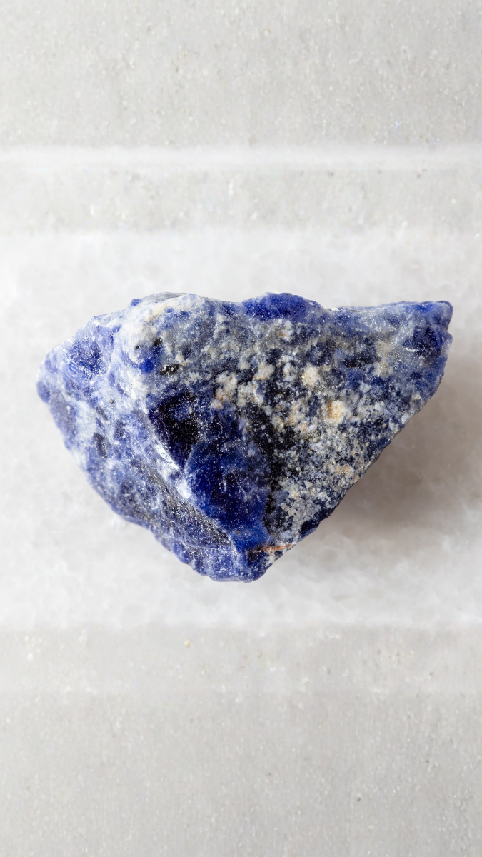 Schema  Sodalite: meaning, origin and properties