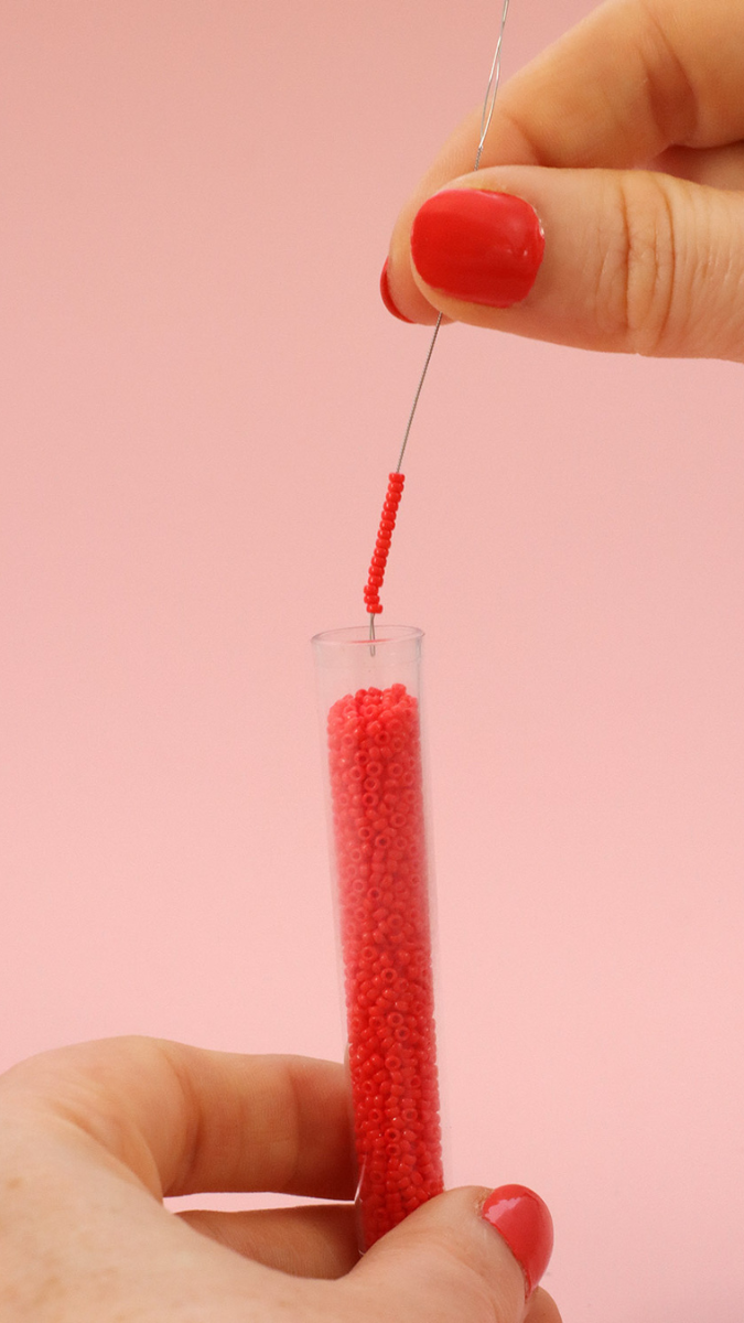 Schema  3 tips for stringing beads quickly