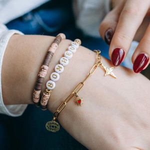 bracelet charms porte-bonheur