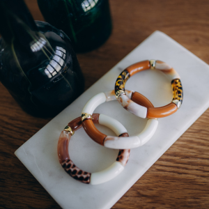 bracelet perle tube acrylique