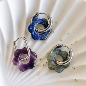boucles d'oreilles pendentifs fleurs en pierres gemmes