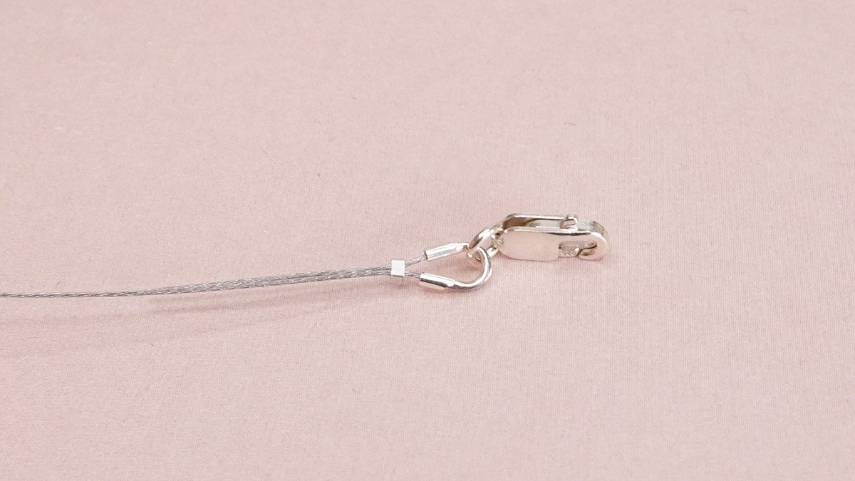 Semi-rigid 925 silver bracelet with freshwater pearls : Step 1