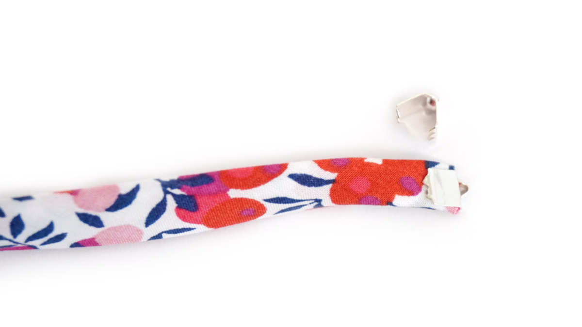 Liberty duo bracelet with elephant clasp and coffee grain spacer : Step 3