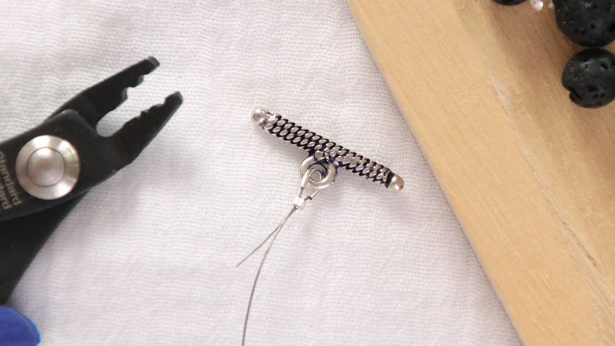 Lava Stone Bracelet : Step 1