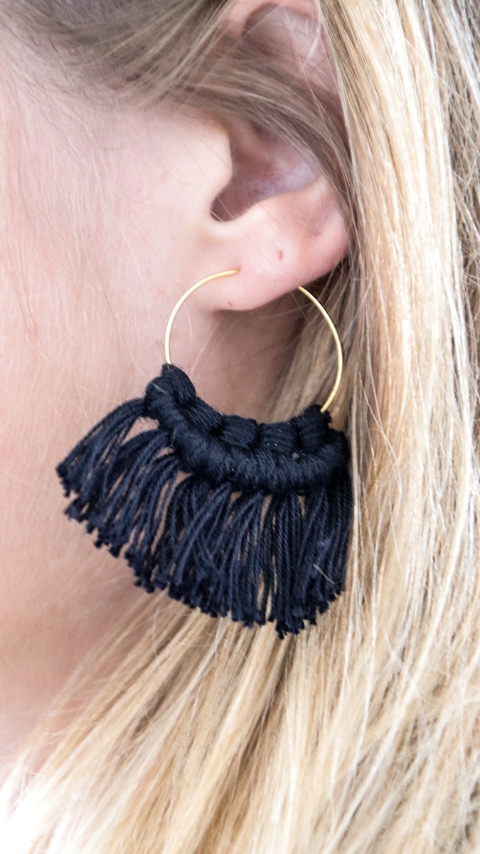 Schema Macrame knot earrings Schema Macrame knot earrings