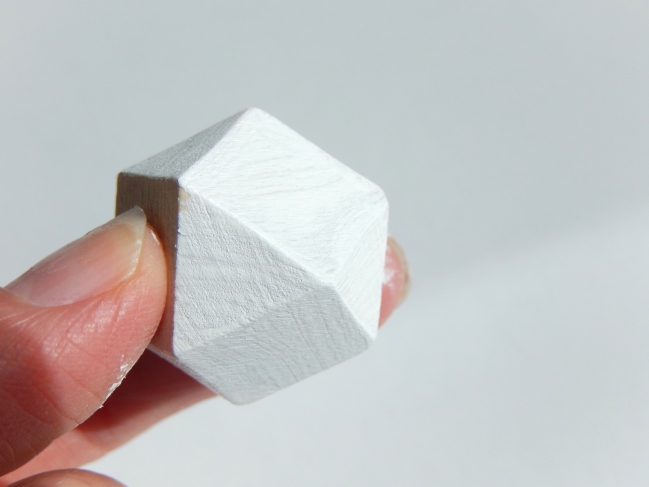 Paper towel roll hanger wooden beads : Step 2