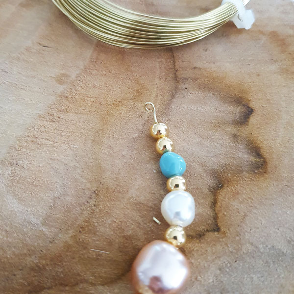 PureCrystal pendant earrings with pearly beads : Step 2