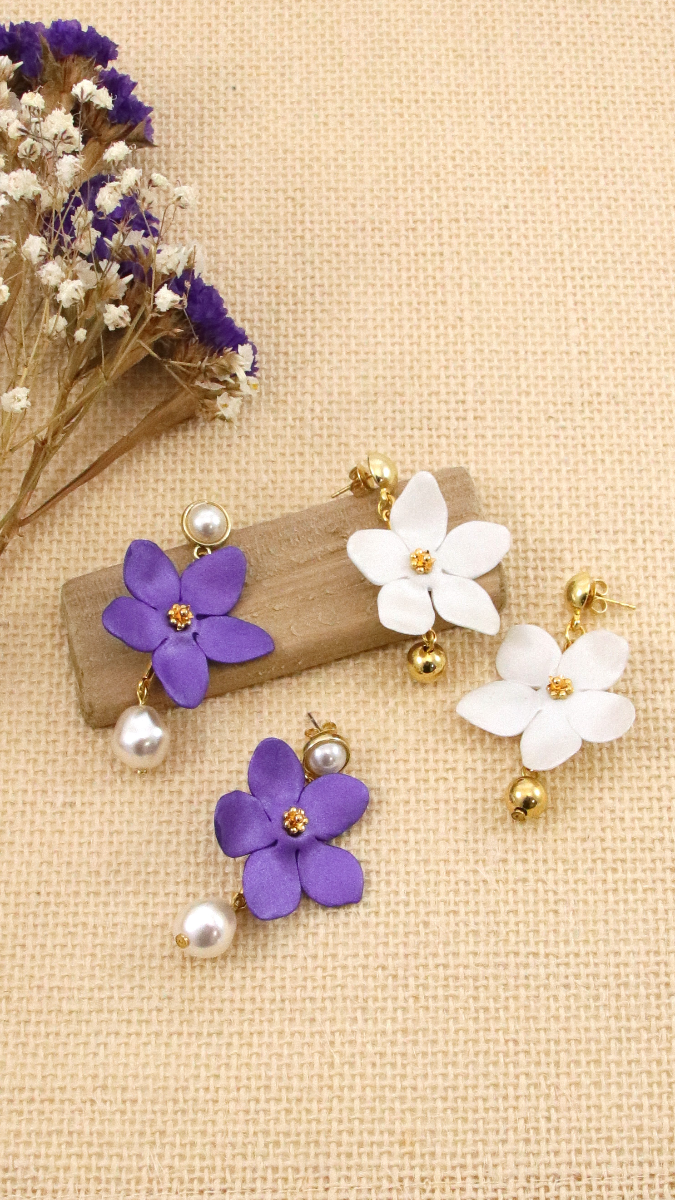 Schema  Flower Earrings in Metallic Cernit