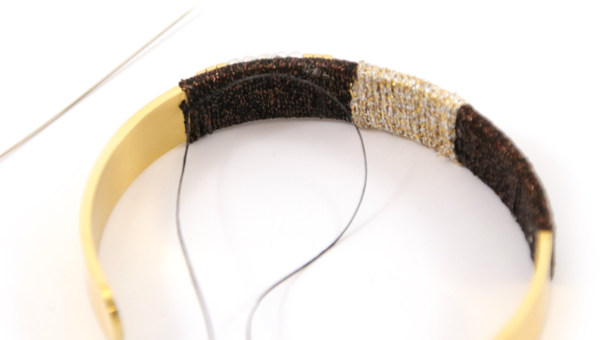 Bracelet chic Miyuki beads and shiny stainless steel golden threads : Step 7 Bracelet chic Miyuki beads and shiny stainless steel golden threads : Step 7