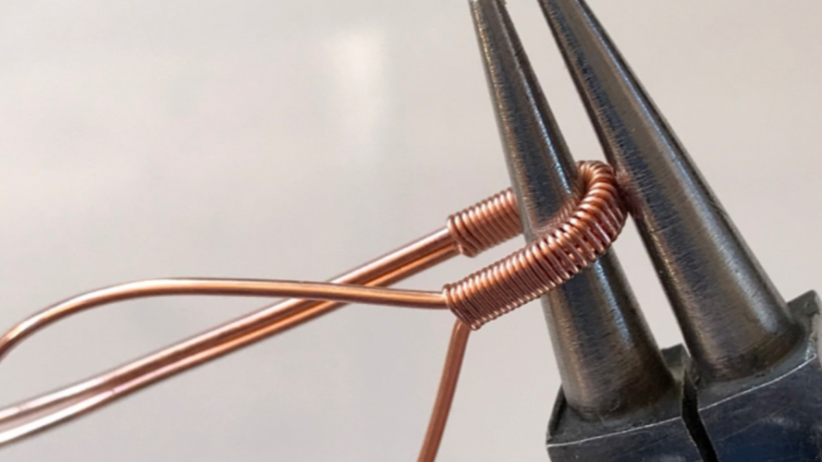 Wire wrap pendant tutorial with gemstone and copper wire : Step 12 Wire wrap pendant tutorial with gemstone and copper wire : Step 12