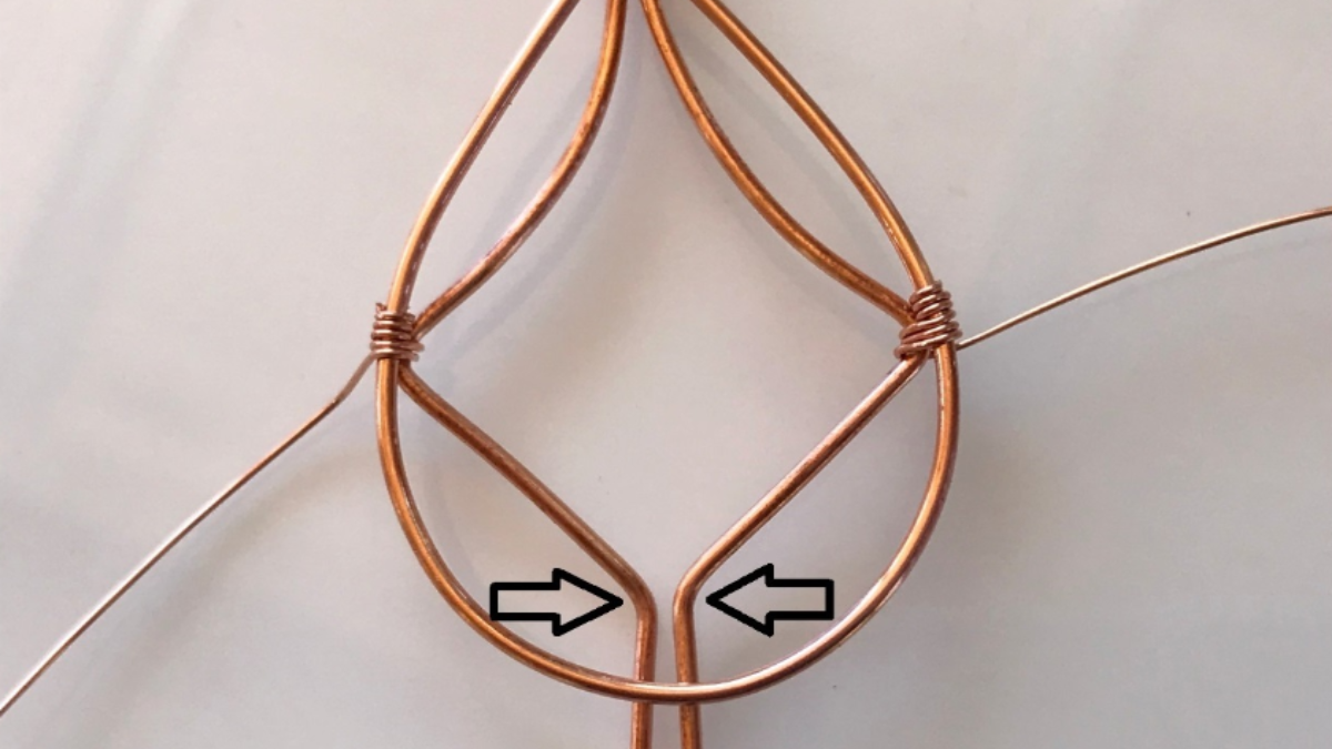 Wire wrap pendant tutorial with gemstone and copper wire : Step 22 Wire wrap pendant tutorial with gemstone and copper wire : Step 22