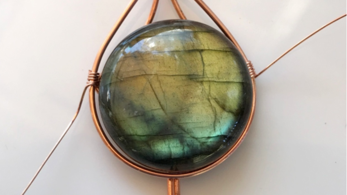 Wire wrap pendant tutorial with gemstone and copper wire : Step 24 Wire wrap pendant tutorial with gemstone and copper wire : Step 24