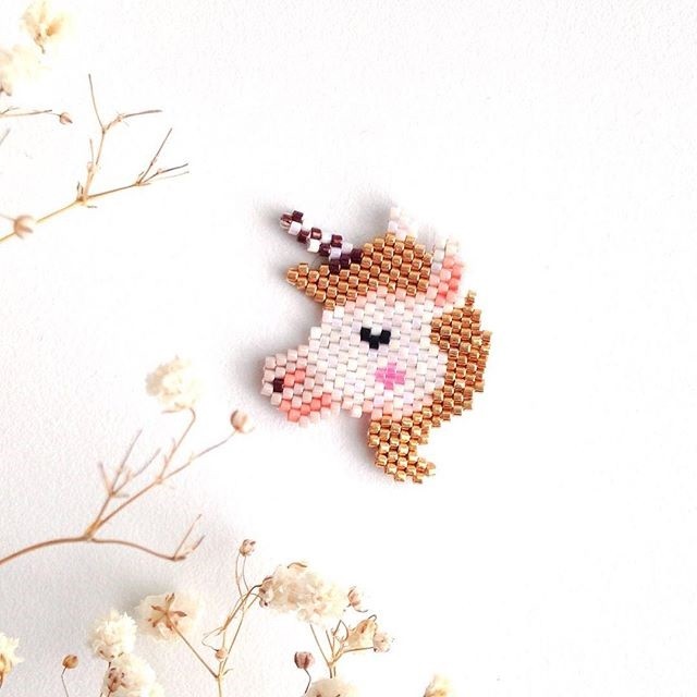 Schema  Unicorn brickstitch Weaving by Rose Moustache