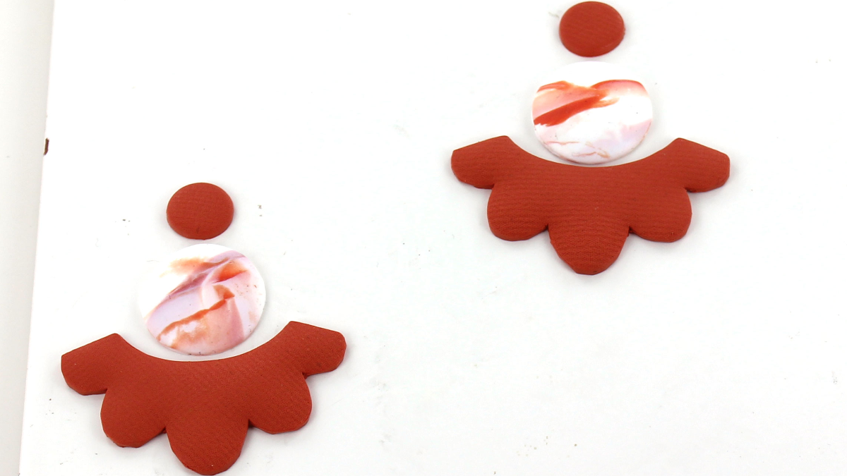 Flower template earrings Perles and Co : Step 9