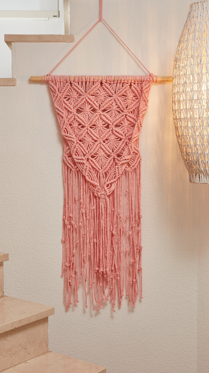 Schema  DIY Trendy wall hanging in macramé knots