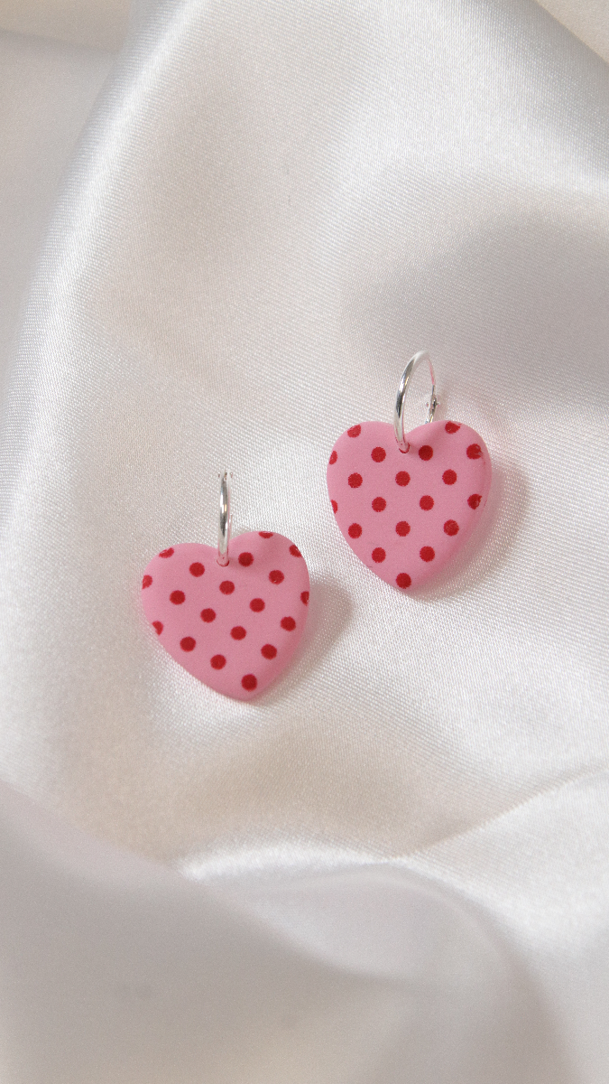 Schema Fimo hearts with polka dots earrings Schema Fimo hearts with polka dots earrings