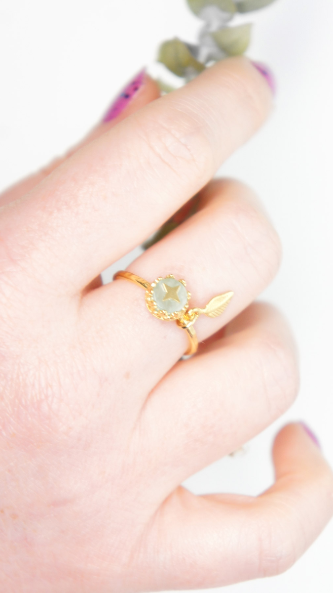 Schema Amazonite cabochon gold-plated ring with gold star Schema Amazonite cabochon gold-plated ring with gold star
