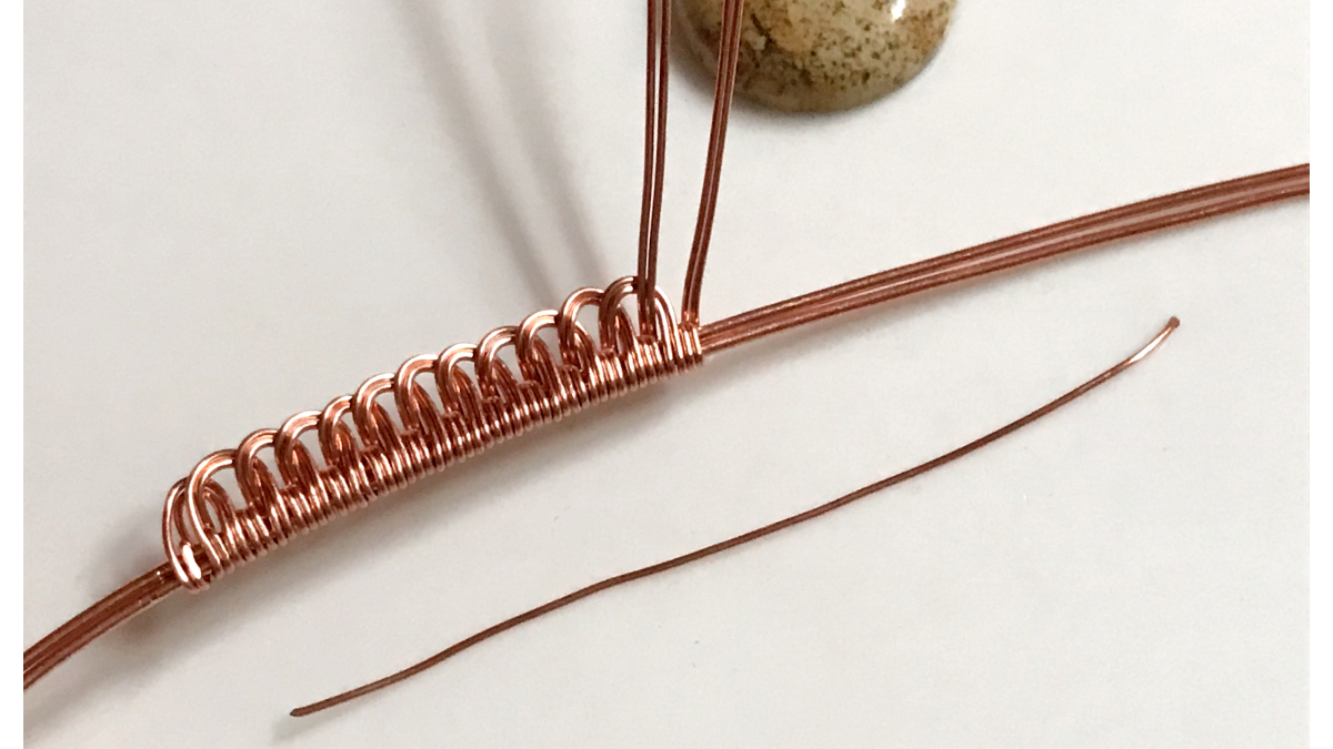 Wire wrapped pendant with gemstone cabochon and copper wire : Step 18
