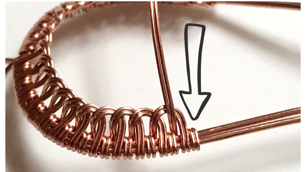 Wire wrapped pendant with gemstone cabochon and copper wire : Step 25