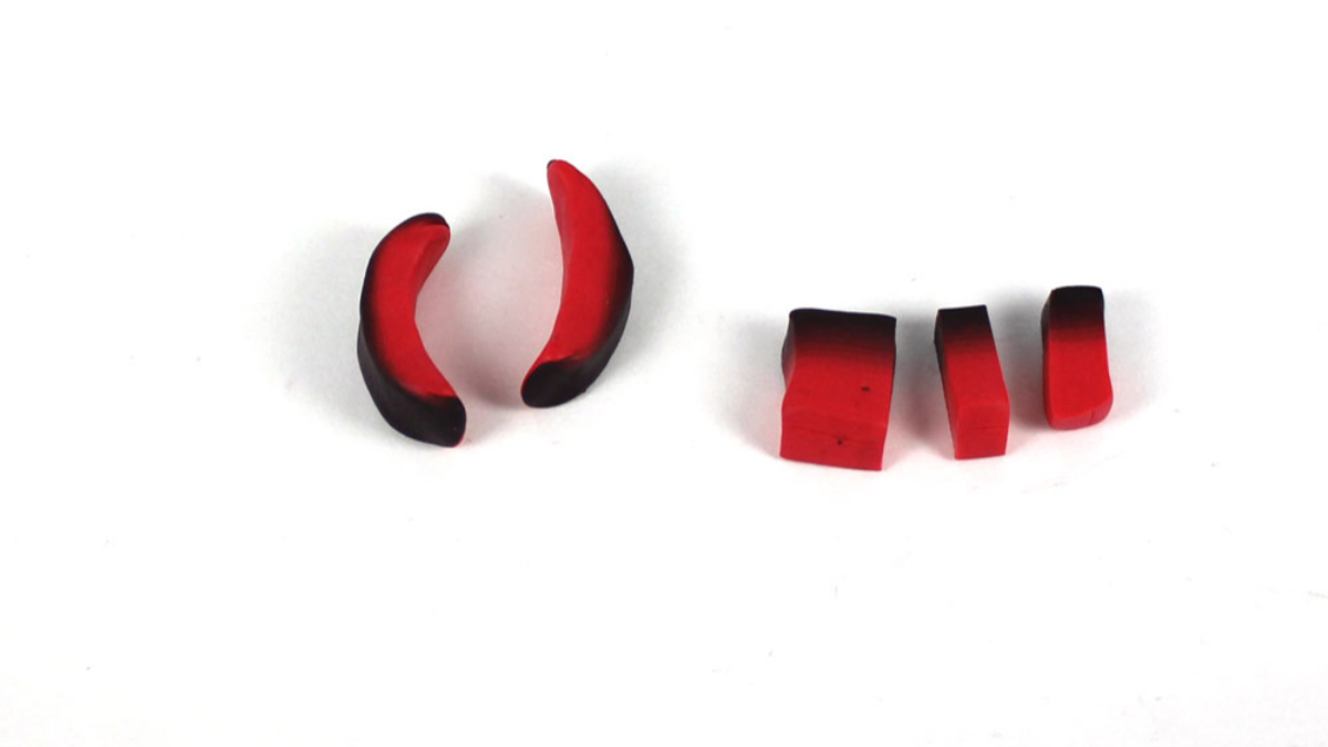 Pink cane polymer clay earrings : Step 11