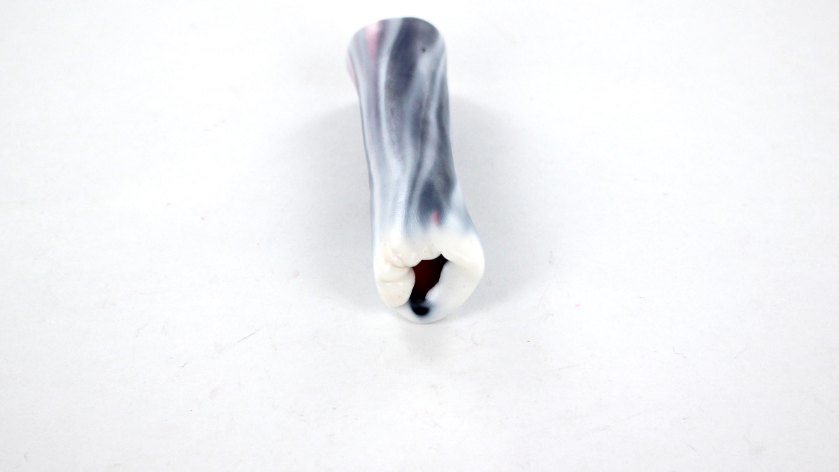 Pink cane polymer clay earrings : Step 19