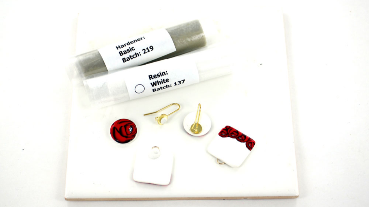 Pink cane polymer clay earrings : Step 24