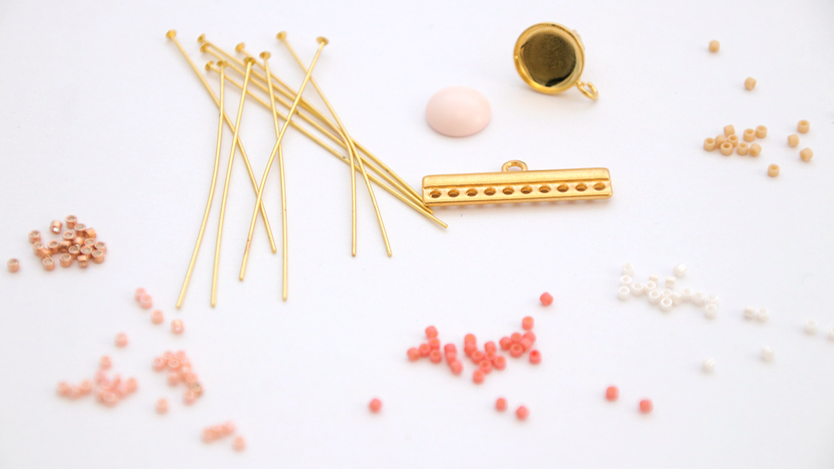 Miyuki Delicas 11/0 beaded fringed earrings : Step 1 Miyuki Delicas 11/0 beaded fringed earrings : Step 1