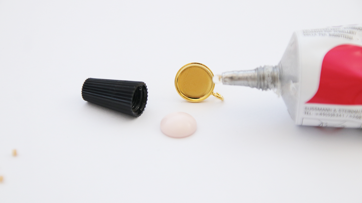 Miyuki Delicas 11/0 beaded fringed earrings : Step 2 Miyuki Delicas 11/0 beaded fringed earrings : Step 2