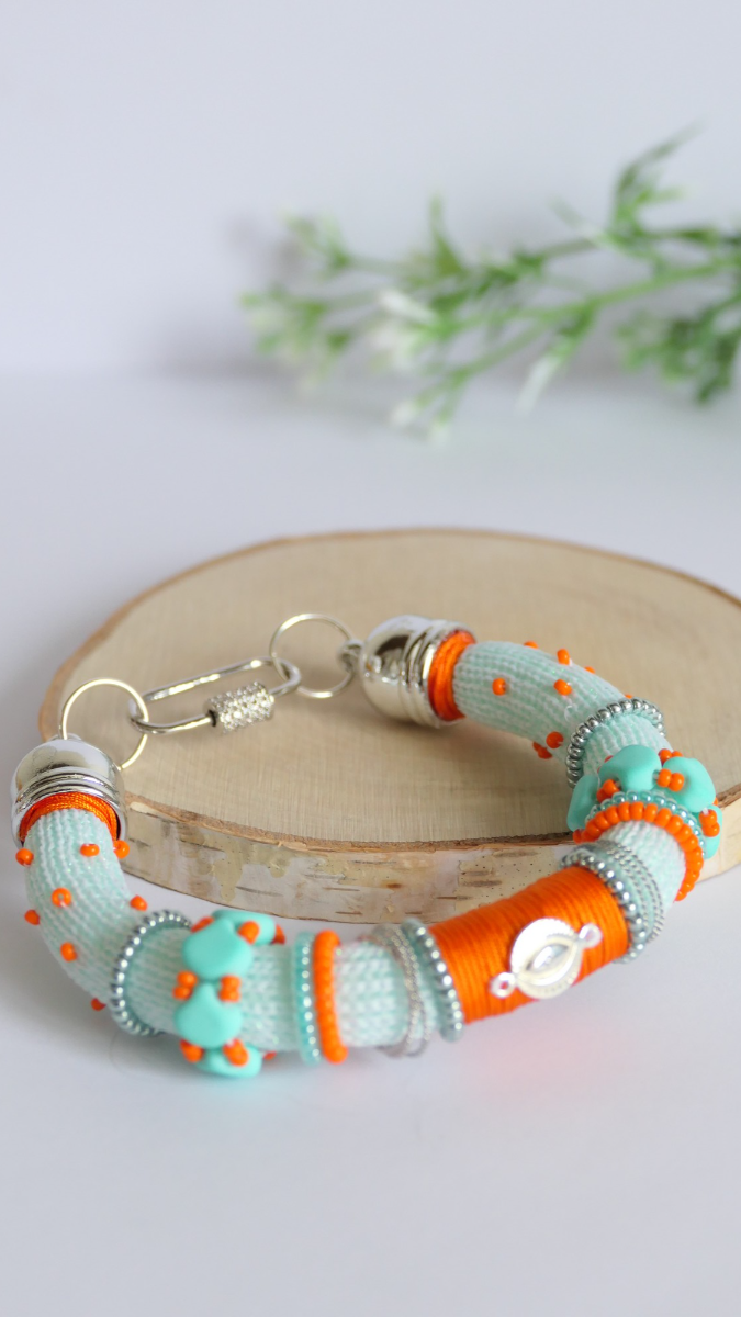 Schema  DIY Jaipur bracelet with cord and beads by Caticoud