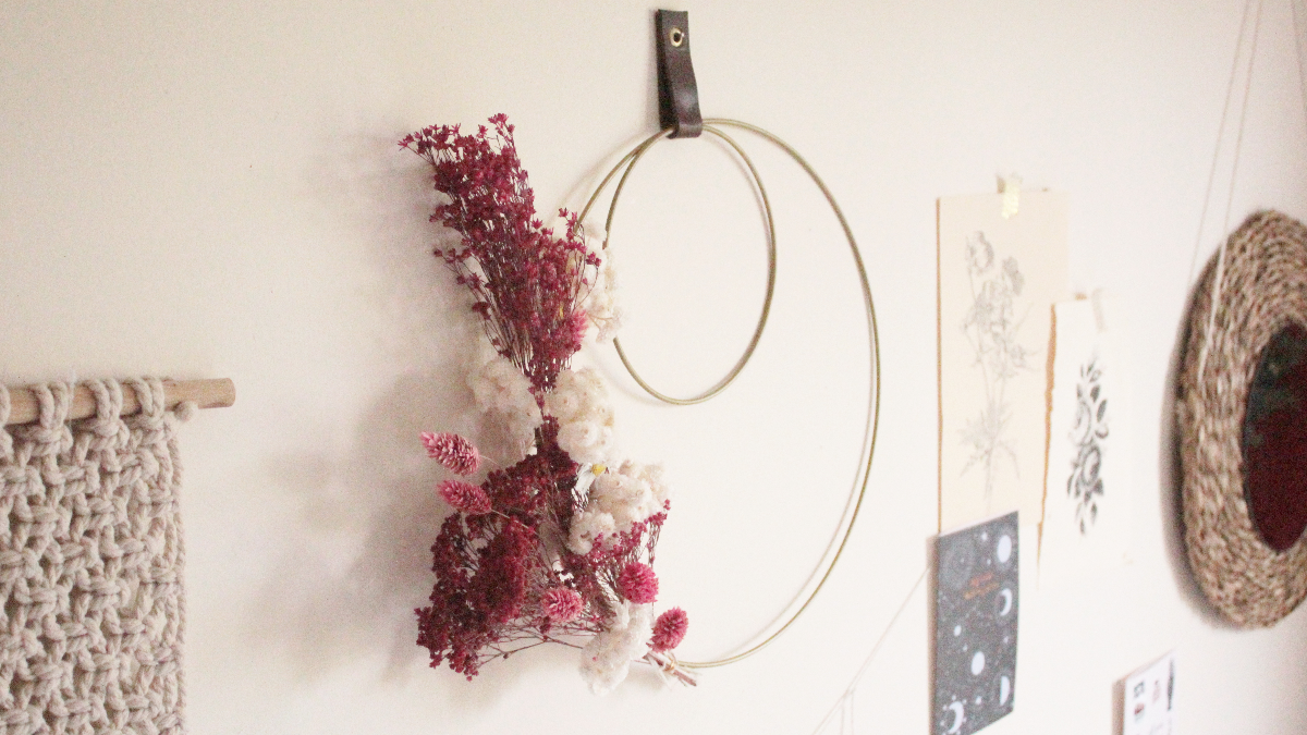 DIY Bohemian decoration - Dried flower wreath DIY Bohemian decoration - Dried flower wreath