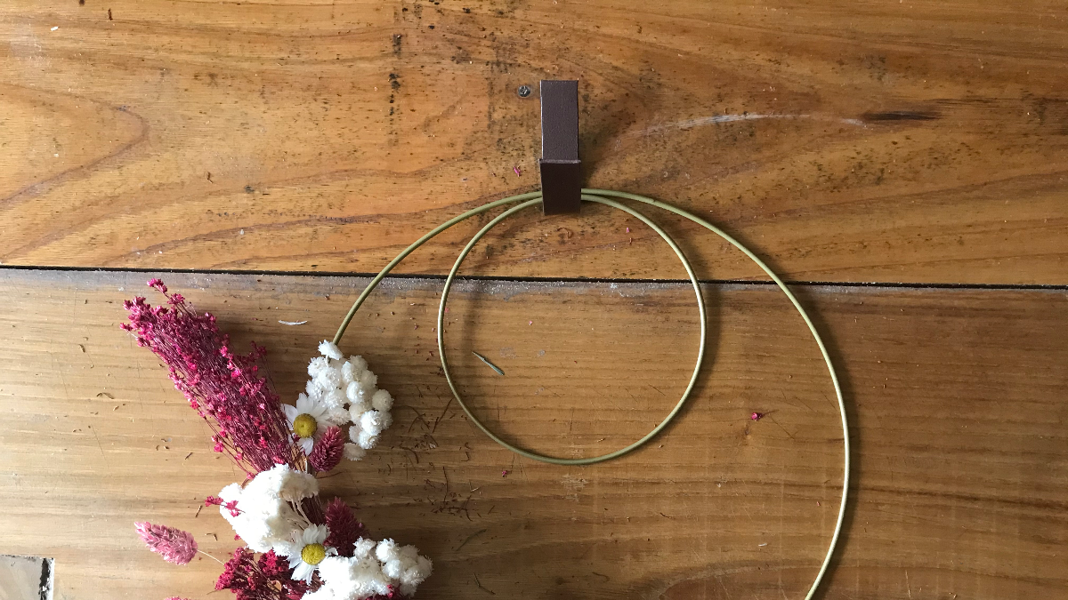 DIY Bohemian decoration - Dried flower wreath : Step 8