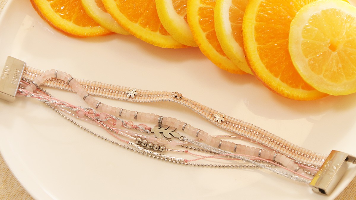 Rose quartz and stainless steel slacking effect bracelet with Hiilos clasp