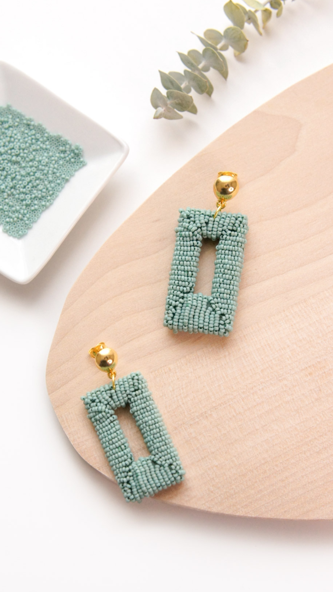 Schema  DIY Rectangular pearl earrings 80's style