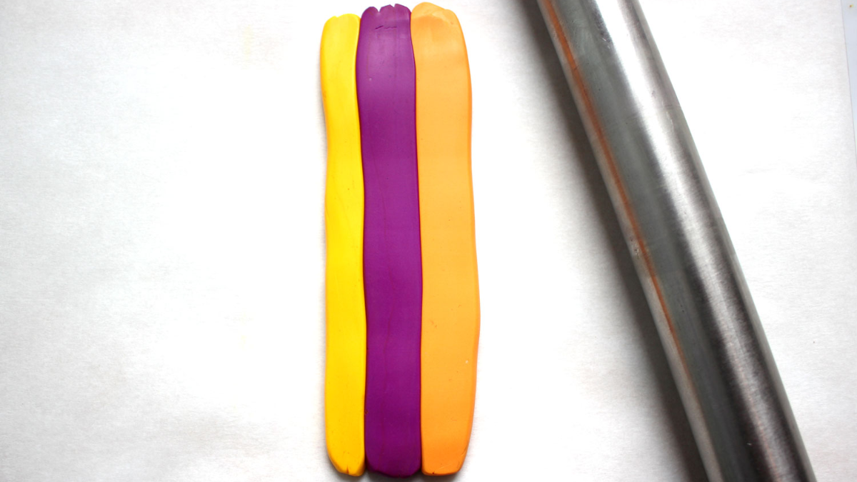 Earrings made of polymer clay : Step 1