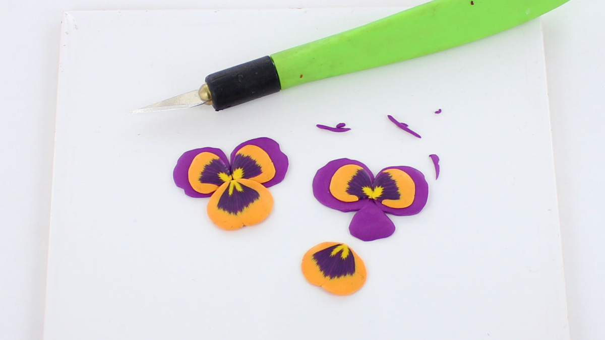 Earrings made of polymer clay : Step 16