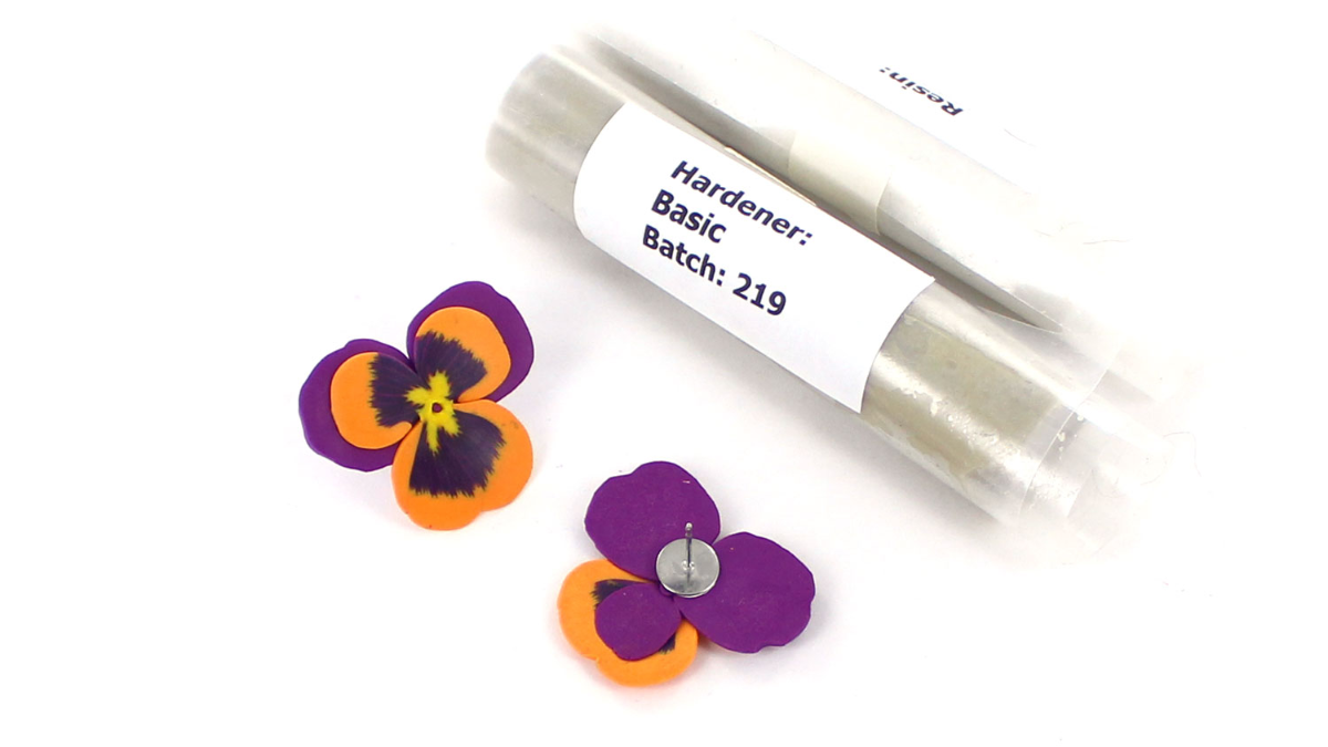 Earrings made of polymer clay : Step 17