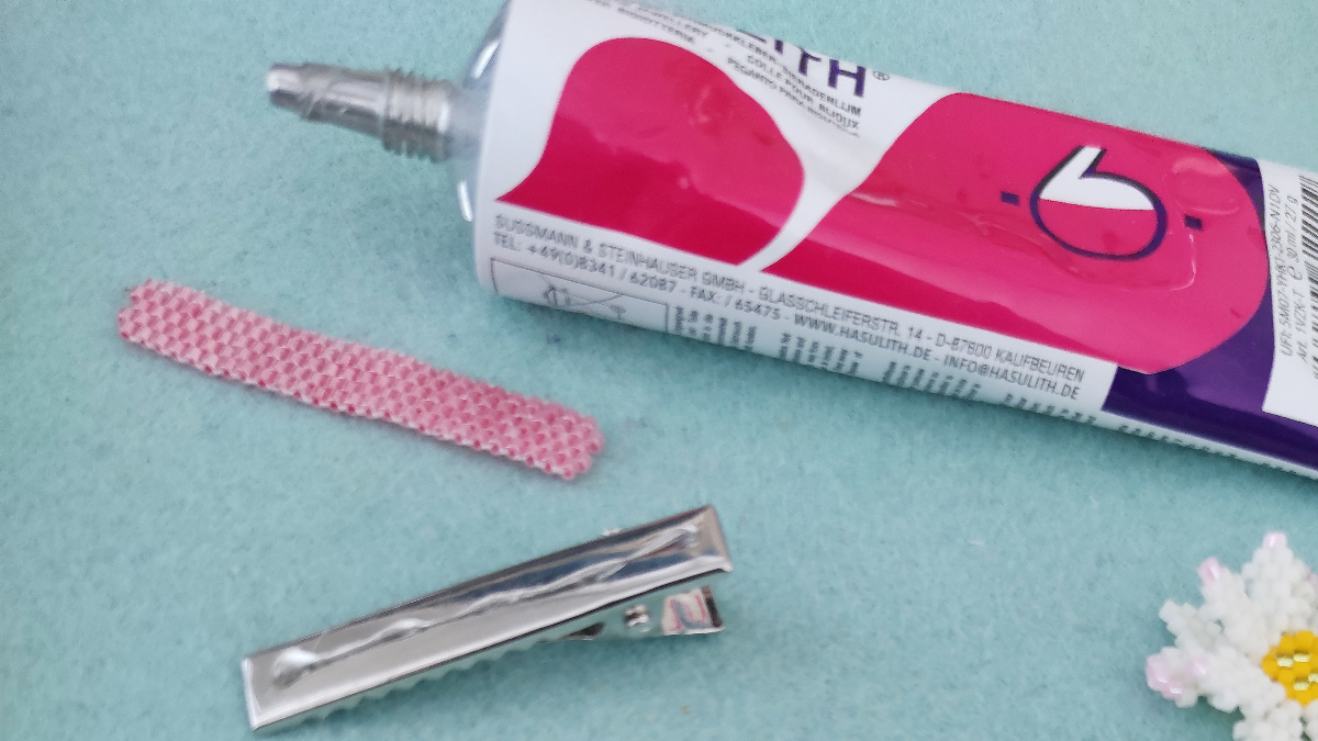 Miyuki Delicas 11/0 bead weave flower clips : Step 7 Miyuki Delicas 11/0 bead weave flower clips : Step 7