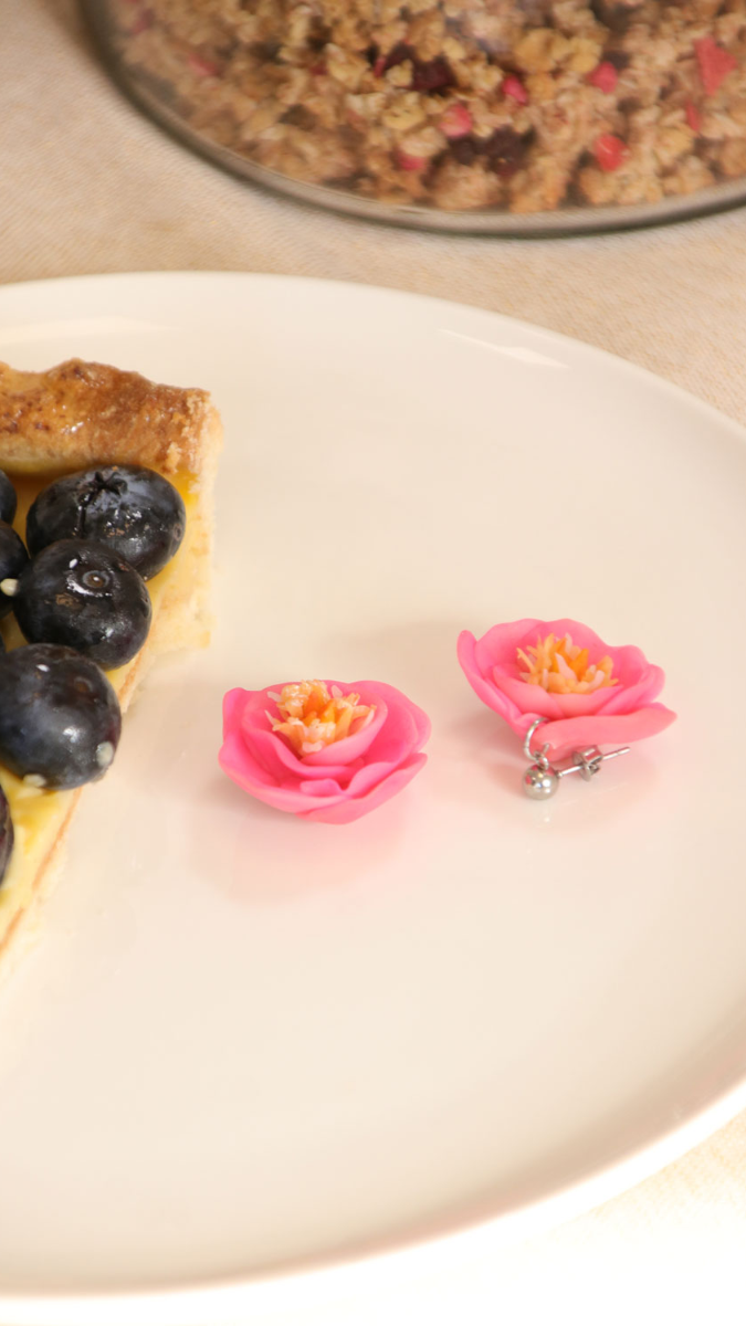 Schema Polymer clay peony earrings Schema Polymer clay peony earrings