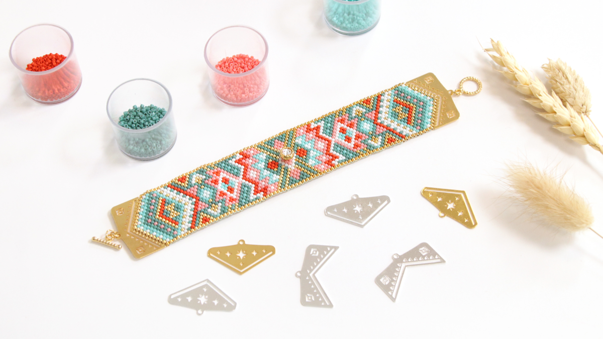 Schema Miyuki turquoise and pink bracelet 21 rows in Peyote Impair Schema Miyuki turquoise and pink bracelet 21 rows in Peyote Impair