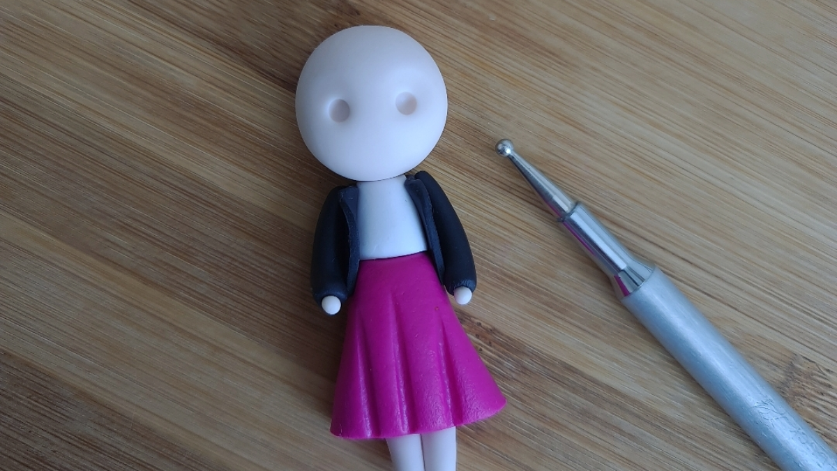 DIY polymer clay doll figurine : Step 8 DIY polymer clay doll figurine : Step 8