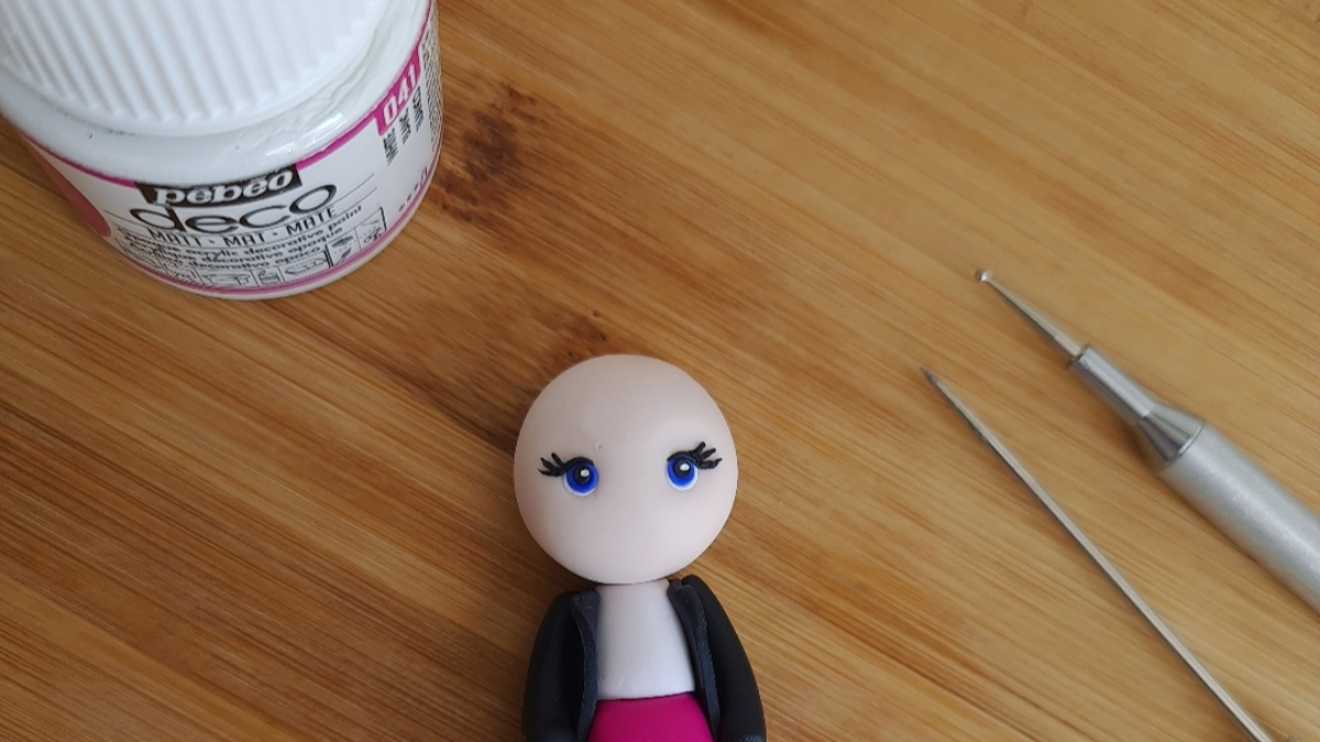 DIY polymer clay doll figurine : Step 10 DIY polymer clay doll figurine : Step 10