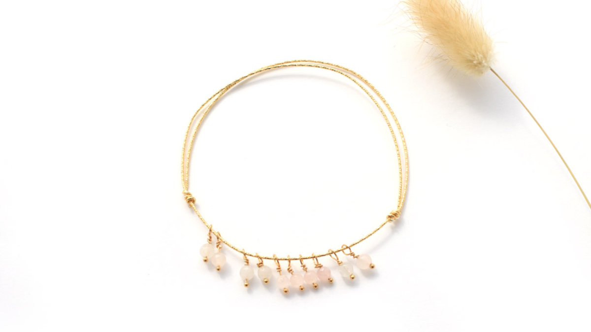 Bracelet Jonc semainier diamanté gilded with fine gold alphabet charms : Step 5 Bracelet Jonc semainier diamanté gilded with fine gold alphabet charms : Step 5