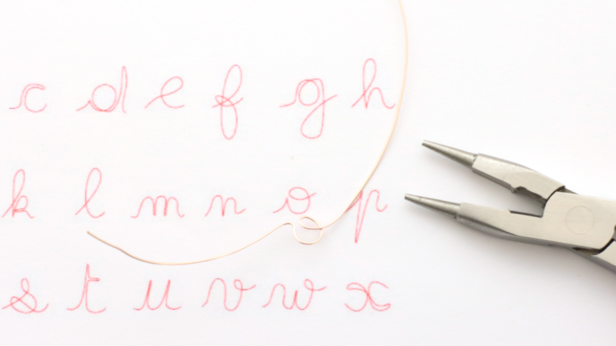 Yes word ring in shaped wire : Step 1 Yes word ring in shaped wire : Step 1