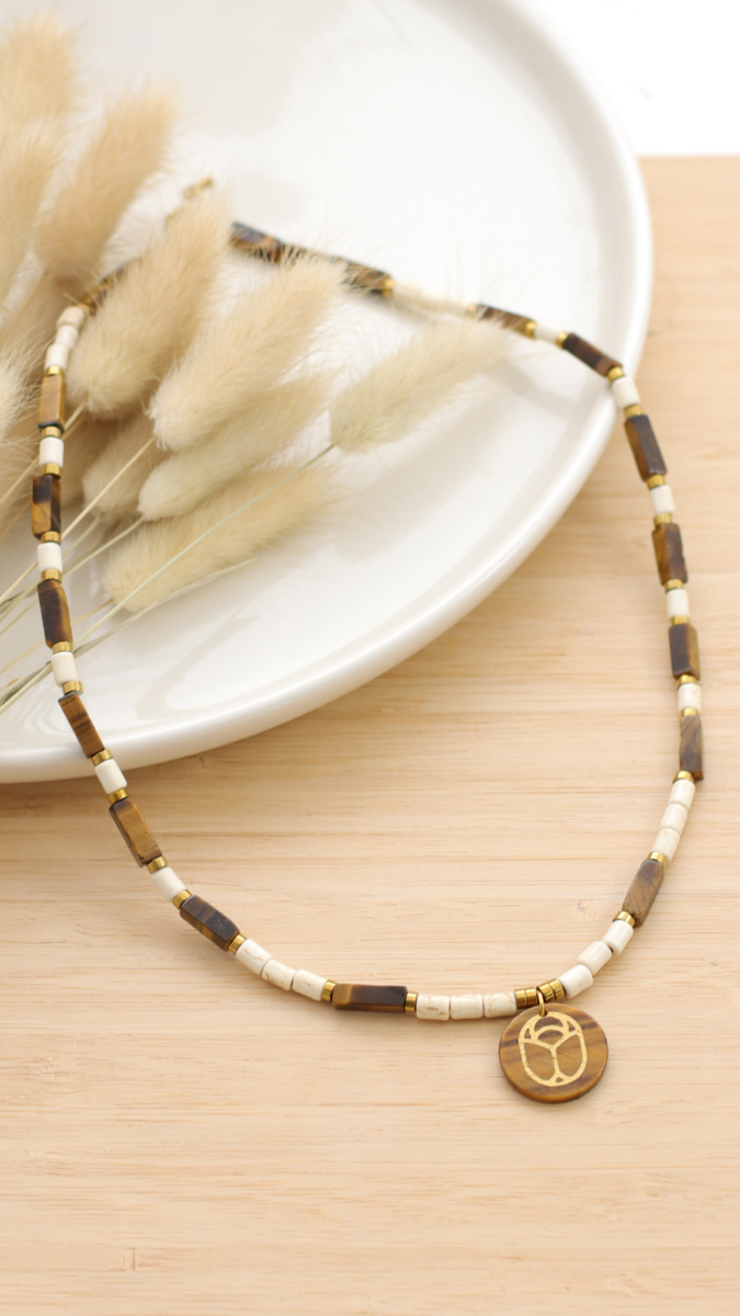Schema DIY Tiger eye bead necklace with scarab charm Schema DIY Tiger eye bead necklace with scarab charm