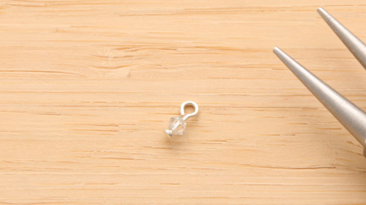 Multirang bracelet with moons and stars charms : Step 7