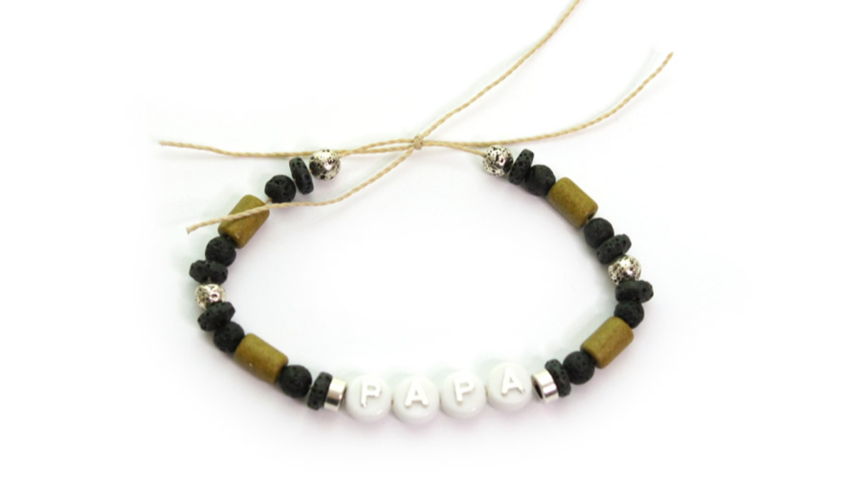 Father's Day alphabet beads bracelet adjustable bow : Step 2 Father's Day alphabet beads bracelet adjustable bow : Step 2